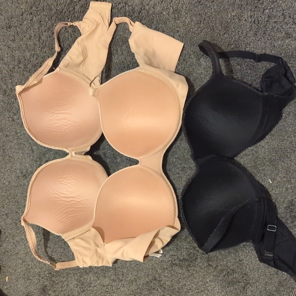 VS wire molded bras - Picture 2 of 5